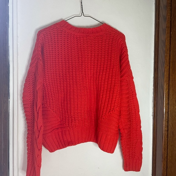 H&M Sweater Bundle - Picture 5 of 6